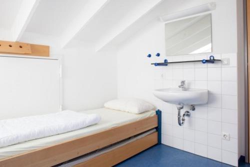 Jugendherberge Ottobeuren - Membership Required Room photo